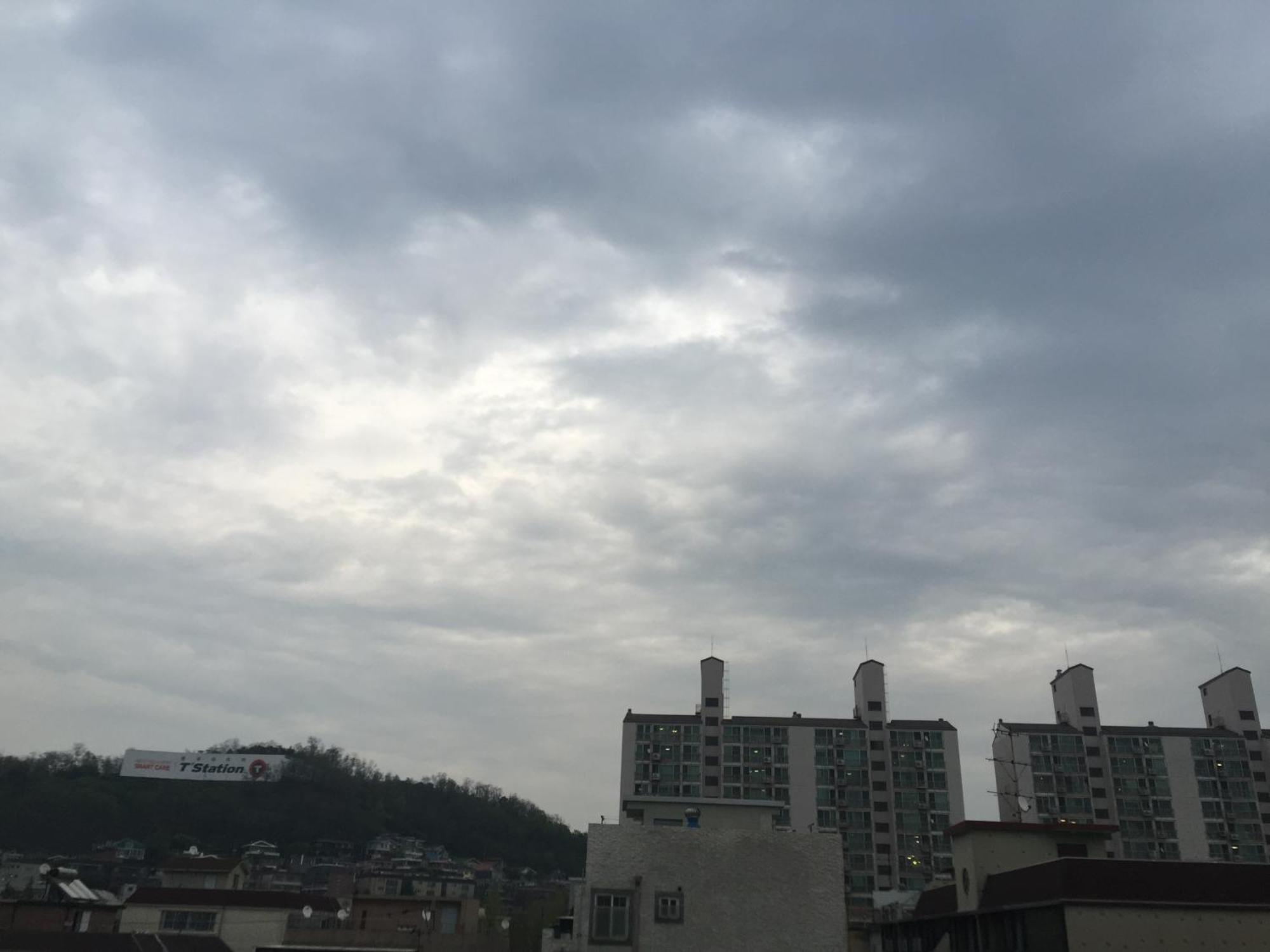 I House Chinchin Hotel Seoel Buitenkant foto